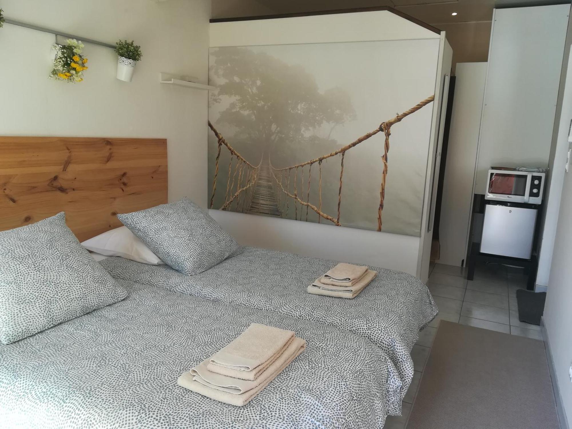 Bed and Breakfast Le Ti'Roussat Saint-André-de-Cubzac Zewnętrze zdjęcie